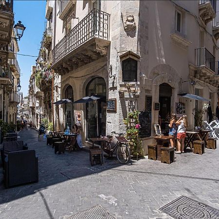 شقة سيراكوزا  في Palazzo Amalfitania المظهر الخارجي الصورة